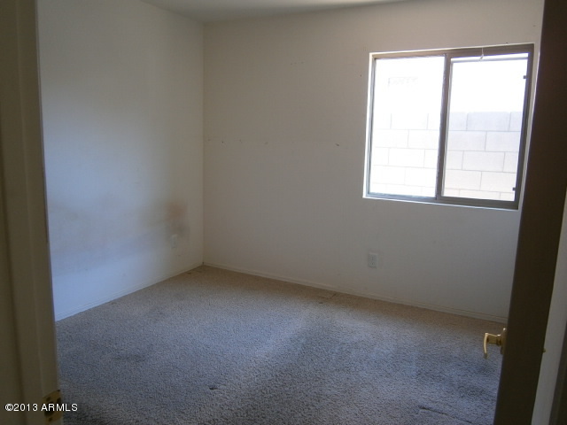1307 West Vineyard Road Phoenix, AZ 85041 - Photo 20 of 30 Bedroom 3