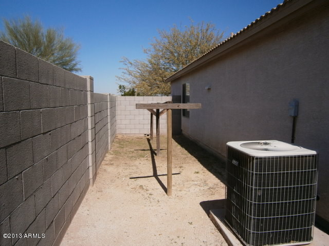 1307 West Vineyard Road Phoenix, AZ 85041 - Photo 25 of 30 Side Yard 2