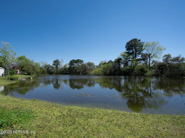 a house view with a garden space
