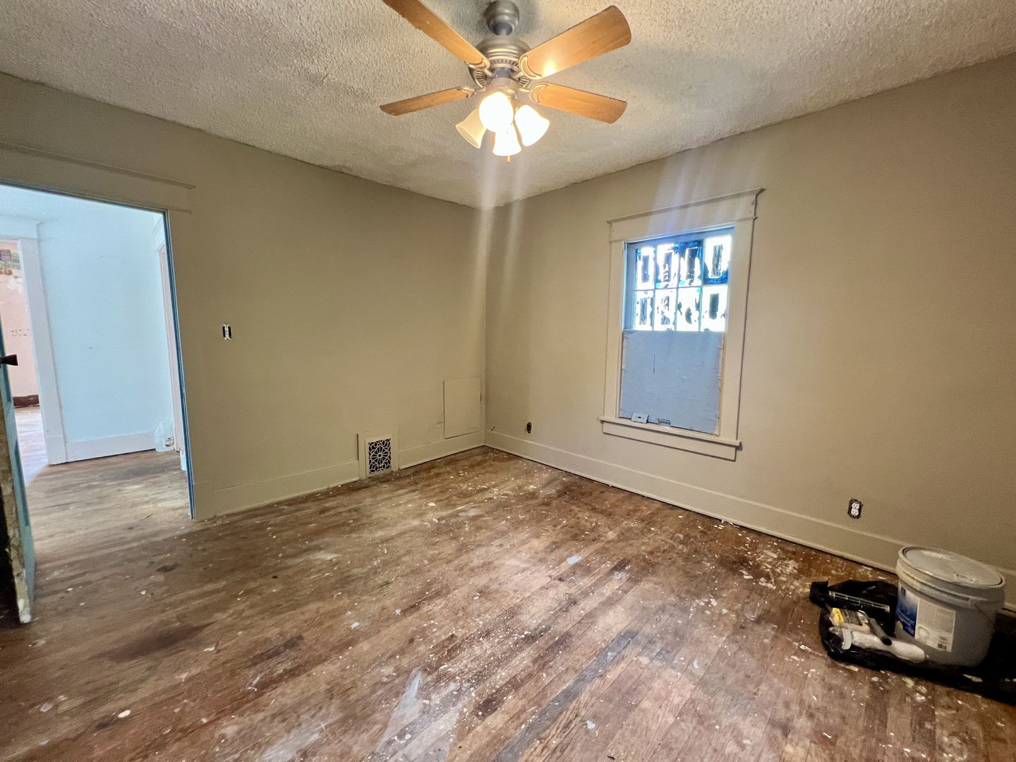 212 Vine Street Villa Grove, IL 61956 - Photo 21 of 36 a view of a livingroom with a window