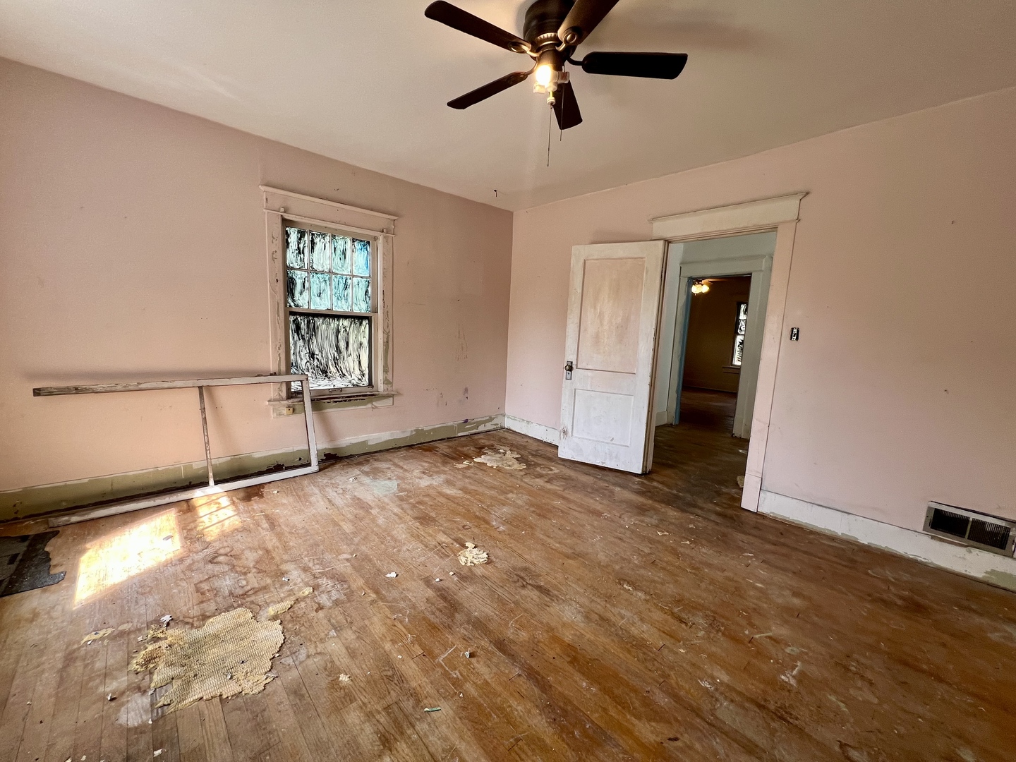 212 Vine Street Villa Grove, IL 61956 - Photo 29 of 36