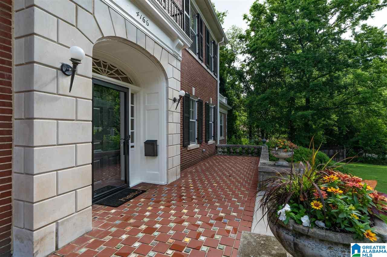4166 Cliff Road Birmingham, AL 35222 - Photo 4 of 50