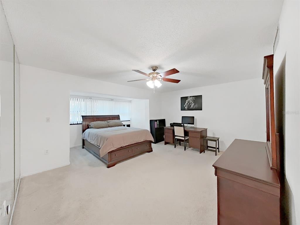 700 Starkey Road, Unit 824 Largo, FL 33771 - Photo 15 of 24 Gallery Image 15