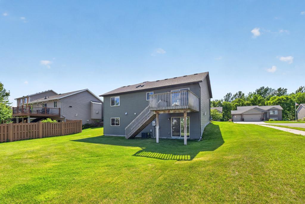 4998 55th Avenue Northwest Rochester, MN 55901 - Photo 5 of 39