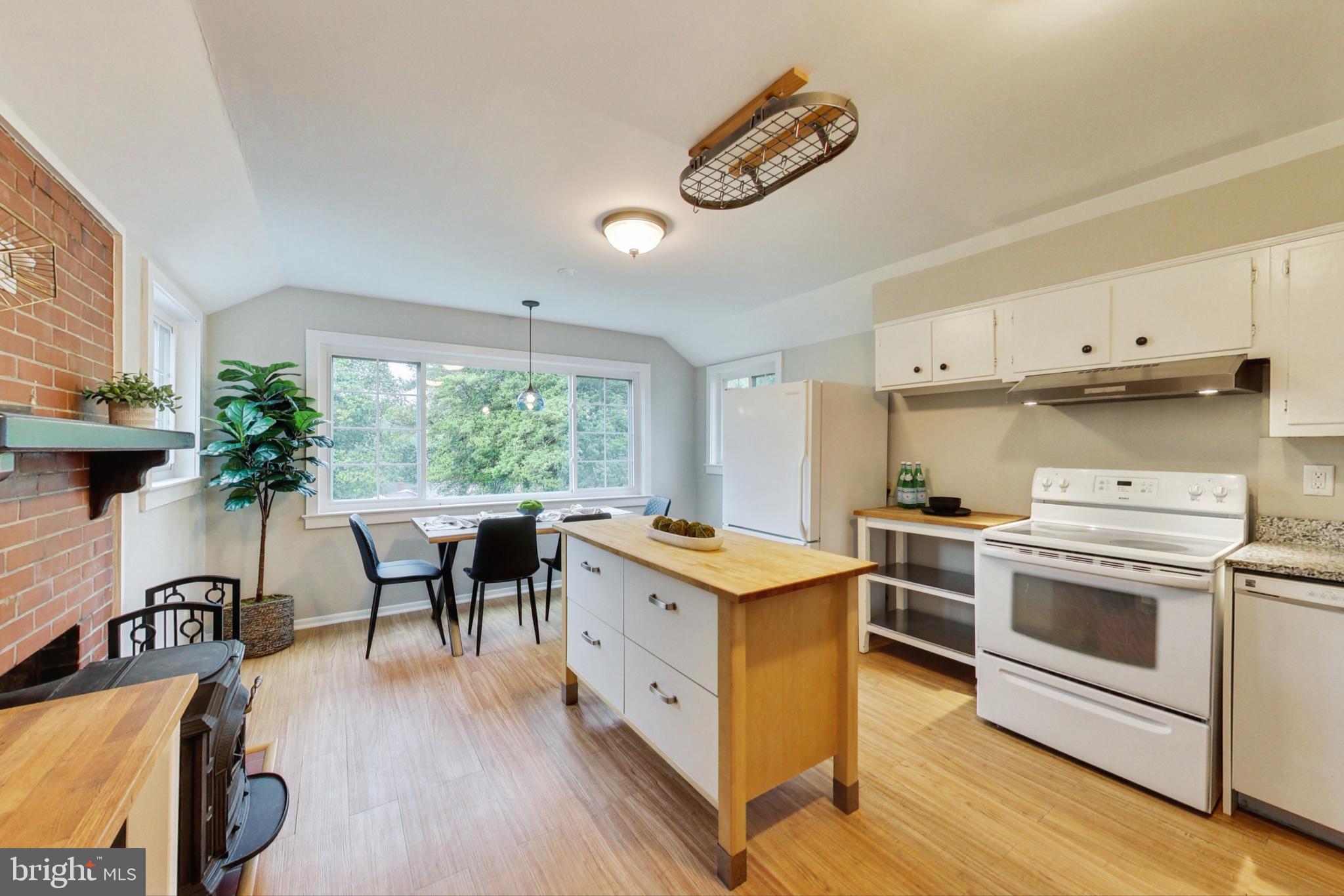 12602 Gould Road Silver Spring, MD 20906 - Photo 10 of 39
