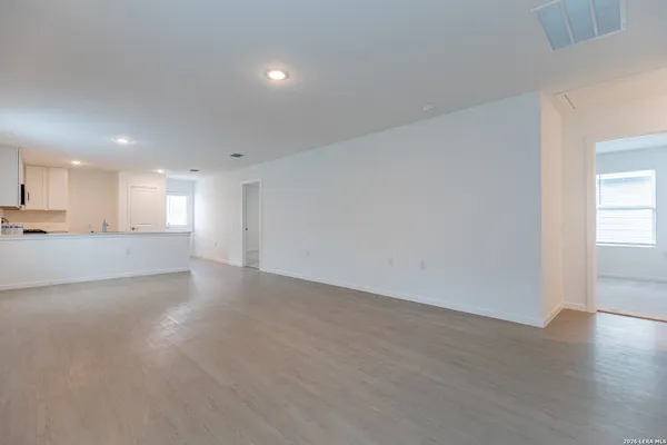 $1,600 | 10815 Lillia Branch, San Antonio, TX 78224