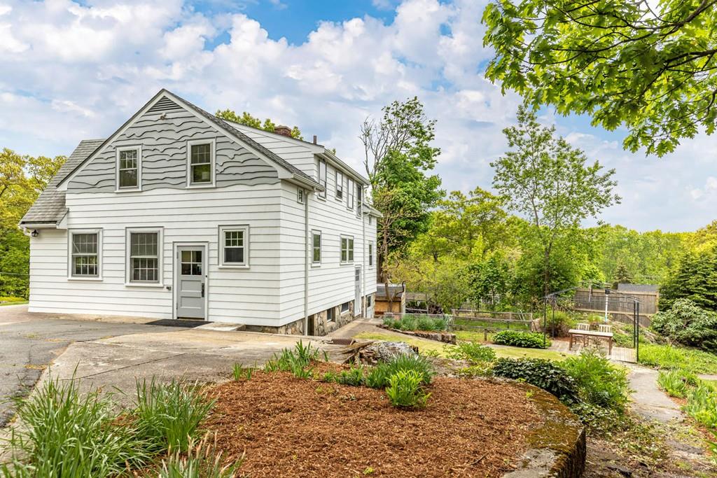 20 Mt Zion Road Melrose, MA 02176 - Photo 23 of 28 Gallery Image 23