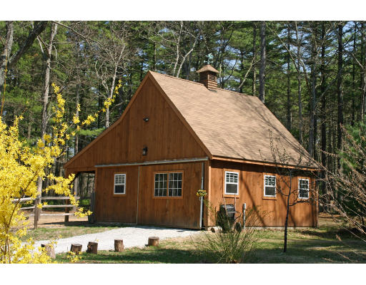 179 Gratuity Road Groton, MA 01450 - Photo 2 of 16 Gallery Image 2