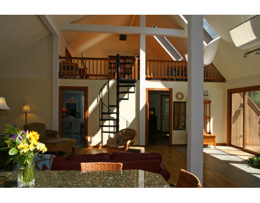 179 Gratuity Road Groton, MA 01450 - Photo 3 of 16 Gallery Image 3