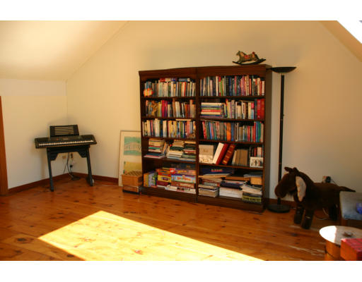 179 Gratuity Road Groton, MA 01450 - Photo 7 of 16 Gallery Image 7