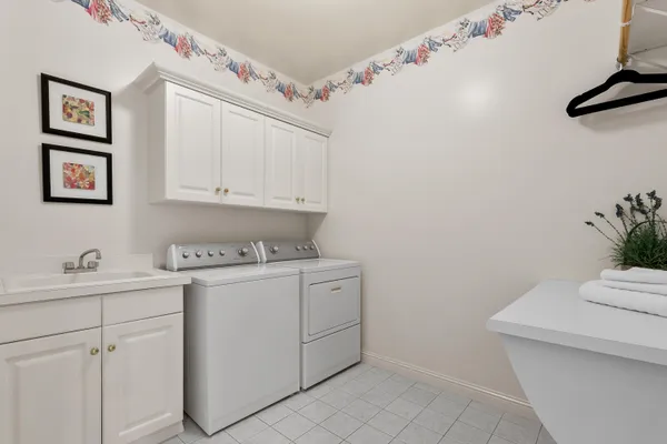 $780,000 | 6815 Oleander Lane, Portage, MI 49024