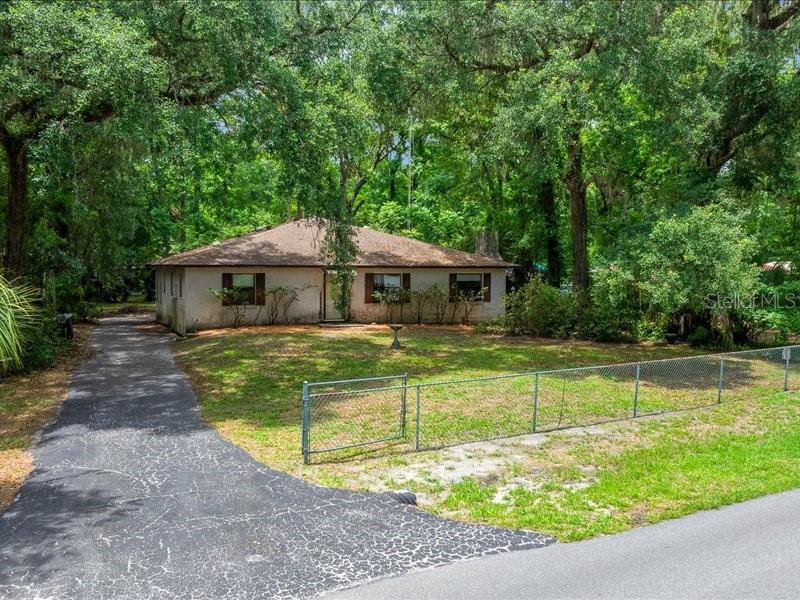 495 North Robin Hood Road Inverness, FL 34450 - Photo 28 of 34