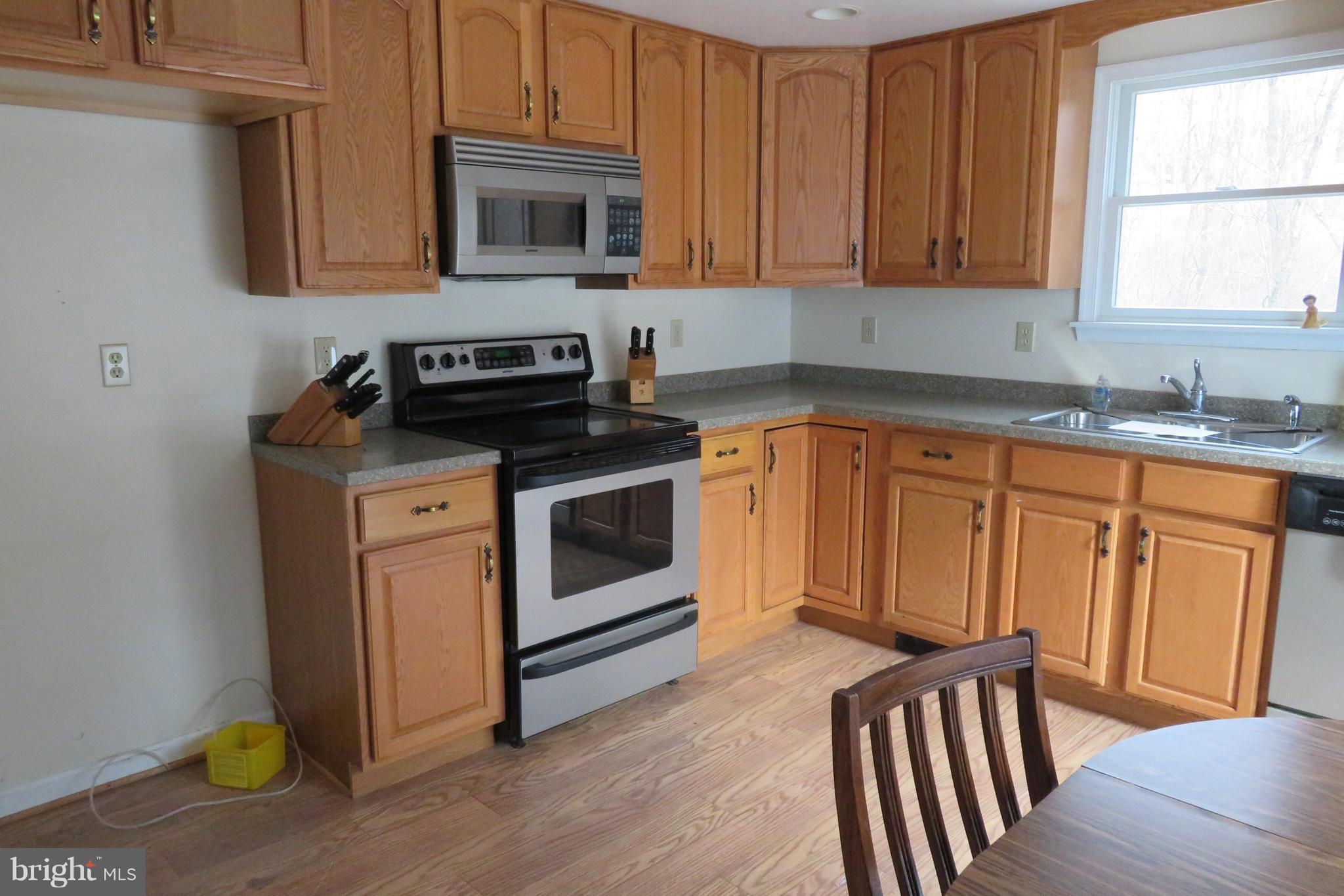 4107 Falls Road Manchester, MD 21102 - Photo 4 of 30 Kitchen