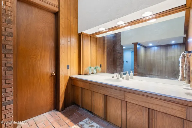 $749,900 | 333 Westover Drive, Clarksdale, MS 38614