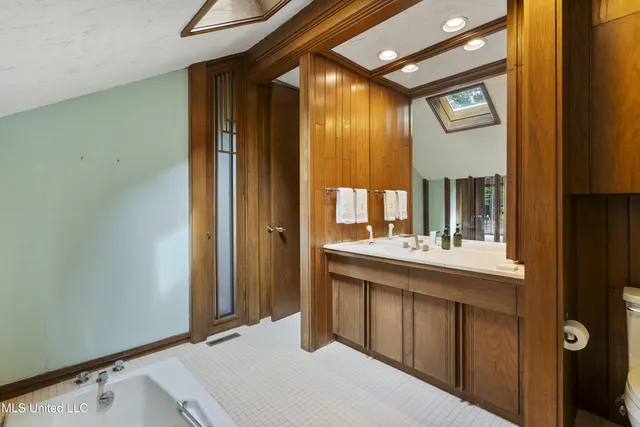 $749,900 | 333 Westover Drive, Clarksdale, MS 38614