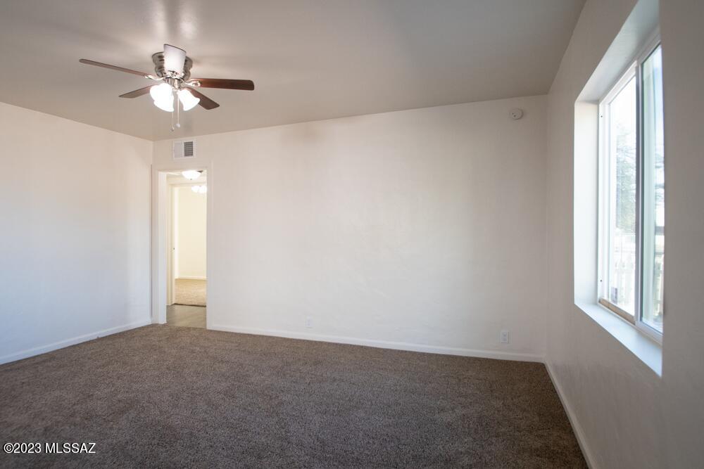 608 East Navajo Road Tucson, AZ 85705 - Photo 5 of 18 Gallery Image 5