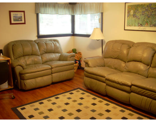 96 Tinkham Road Springfield, MA 01129 - Photo 14 of 19