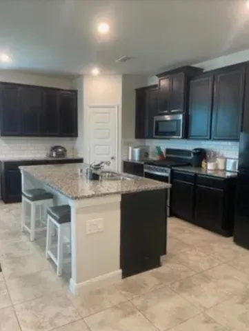 $3,500 | 1991 Shim Ball Way, Pearland, TX 77089