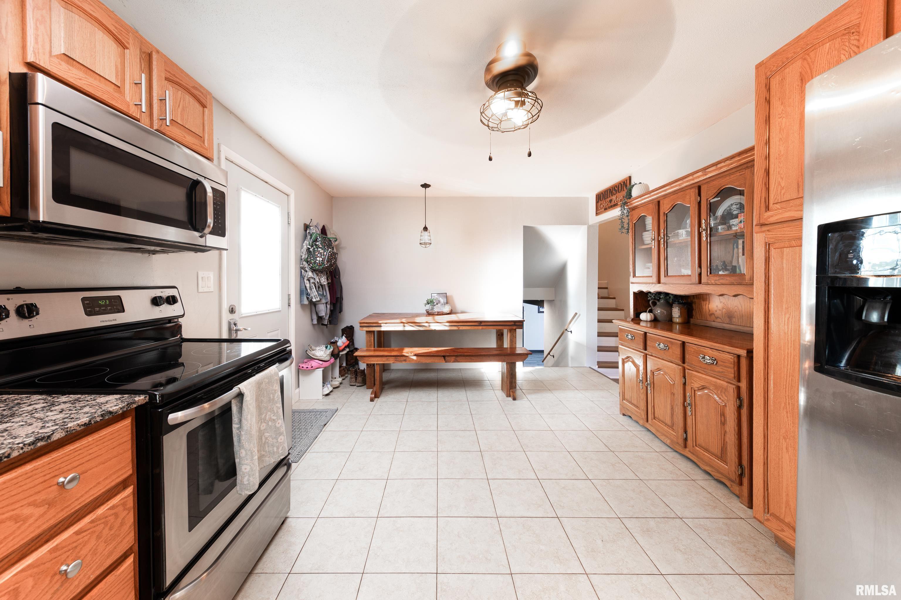 22315 West Troxell Road Laura, IL 61451 - Photo 4 of 33 Gallery Image 4