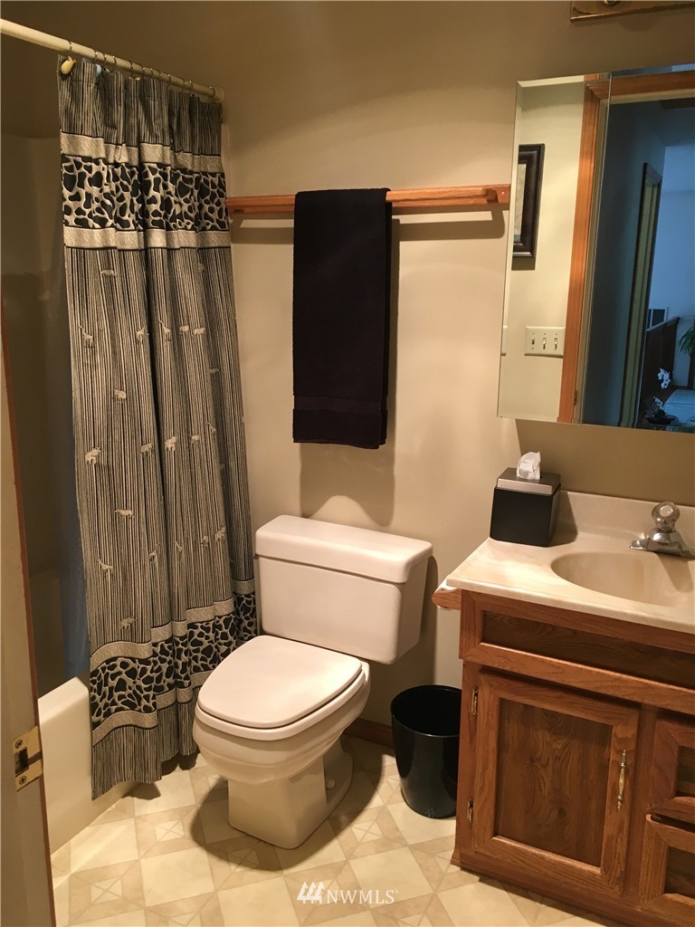 9034 Banner Road Southeast Port Orchard, WA 98367 - Photo 21 of 23 Gallery Image 21