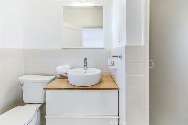 $2,449,000 | 1640 Ard Eevin Avenue, Glendale, CA 91202