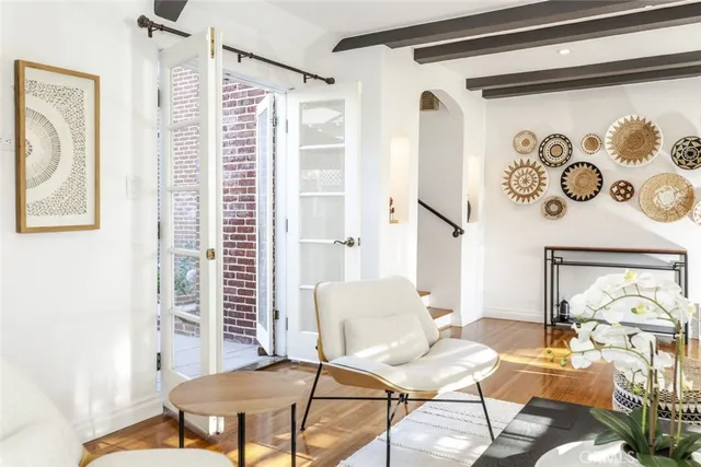 $2,449,000 | 1640 Ard Eevin Avenue, Glendale, CA 91202