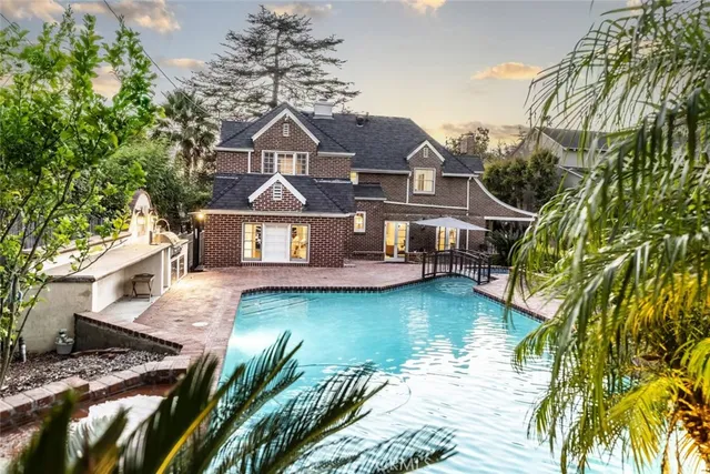 $2,449,000 | 1640 Ard Eevin Avenue, Glendale, CA 91202