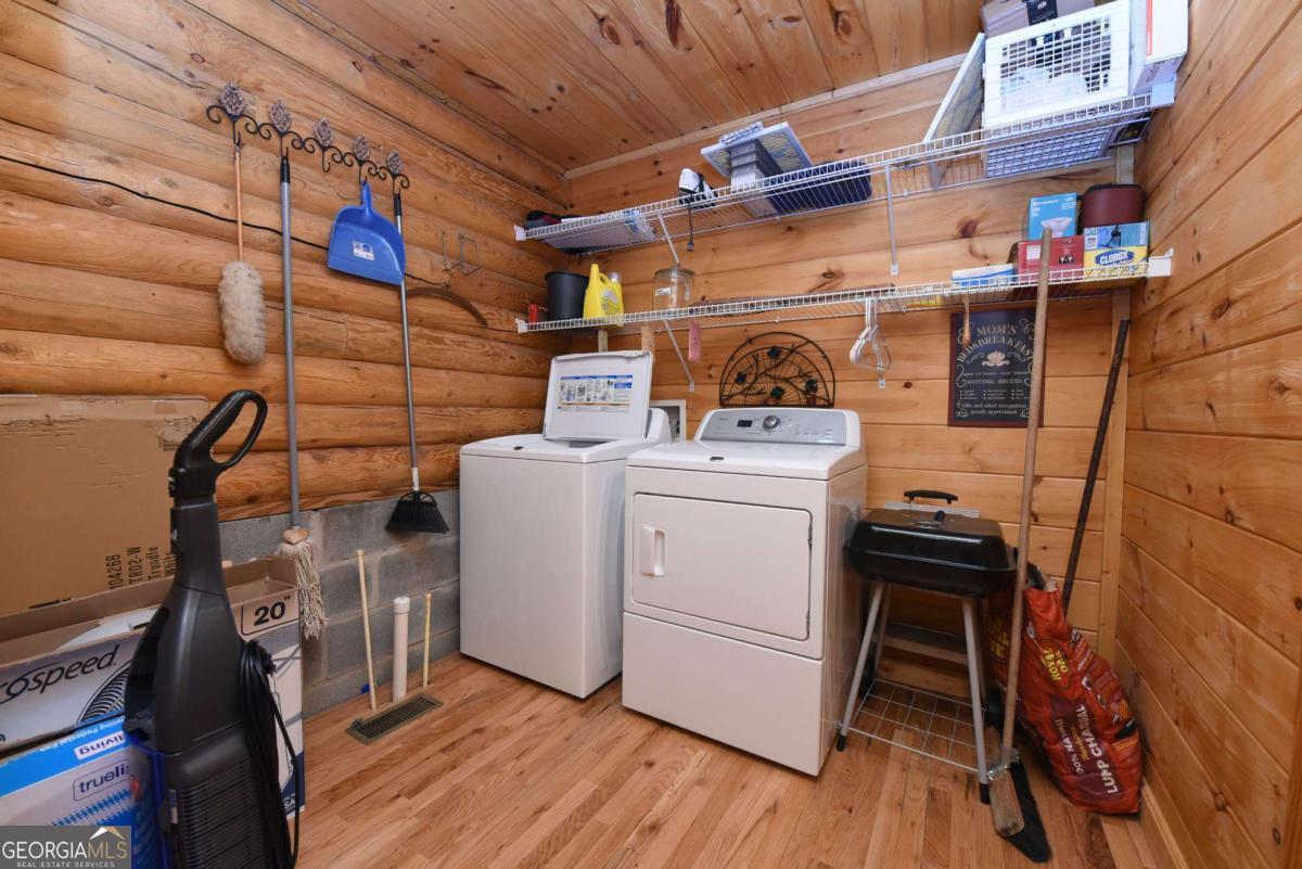 2682 Douthit Road Mineral Bluff, GA 30559 - Photo 32 of 60