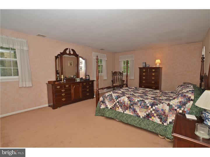 62 Bayberry Road Princeton, NJ 08540 - Photo 14 of 19