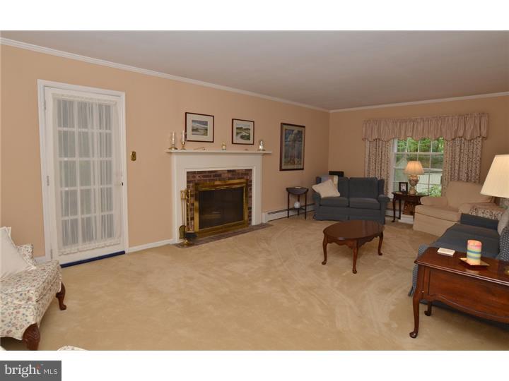 62 Bayberry Road Princeton, NJ 08540 - Photo 4 of 19