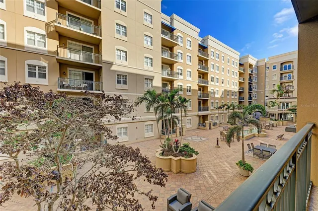 $390,000 | 1064 North Tamiami Trail, Unit 1212, Sarasota, FL 34236