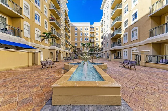 $390,000 | 1064 North Tamiami Trail, Unit 1212, Sarasota, FL 34236