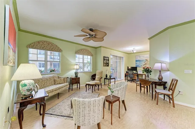 $390,000 | 1064 North Tamiami Trail, Unit 1212, Sarasota, FL 34236