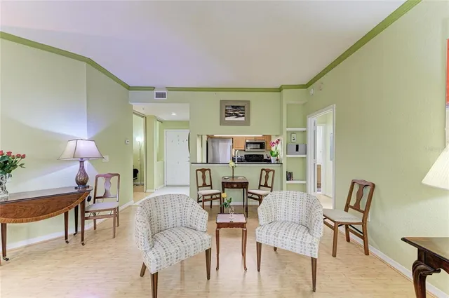 $390,000 | 1064 North Tamiami Trail, Unit 1212, Sarasota, FL 34236