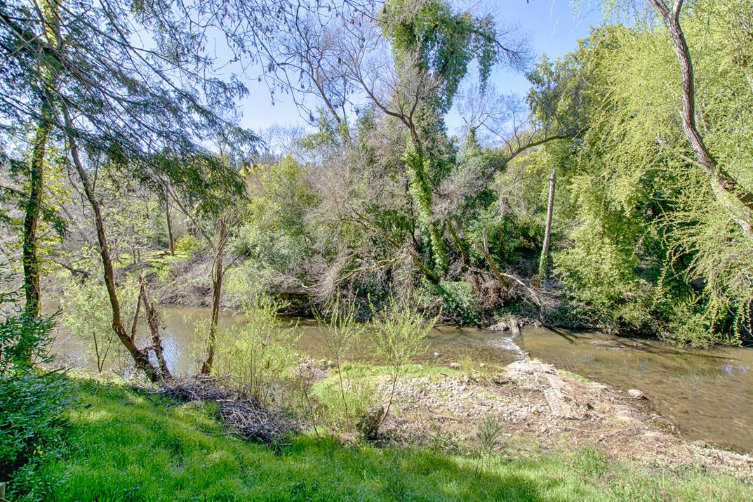332 Riverside Avenue Ben Lomond, CA 95005 - Photo 5 of 29 Gallery Image 5