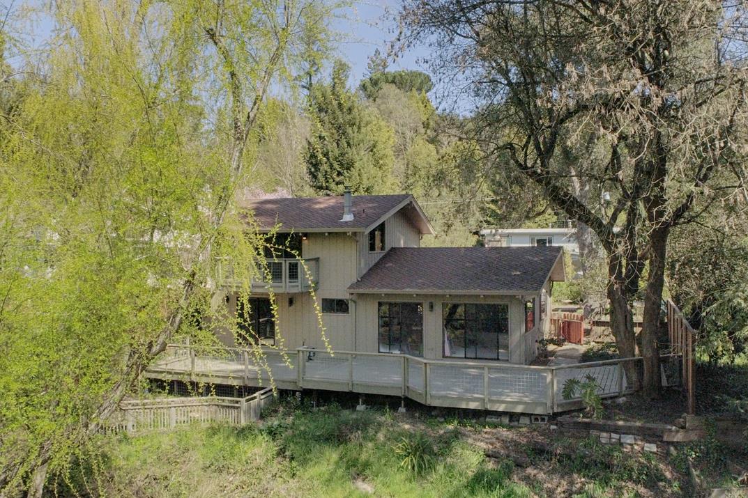 332 Riverside Avenue Ben Lomond, CA 95005 - Photo 7 of 29 Gallery Image 7