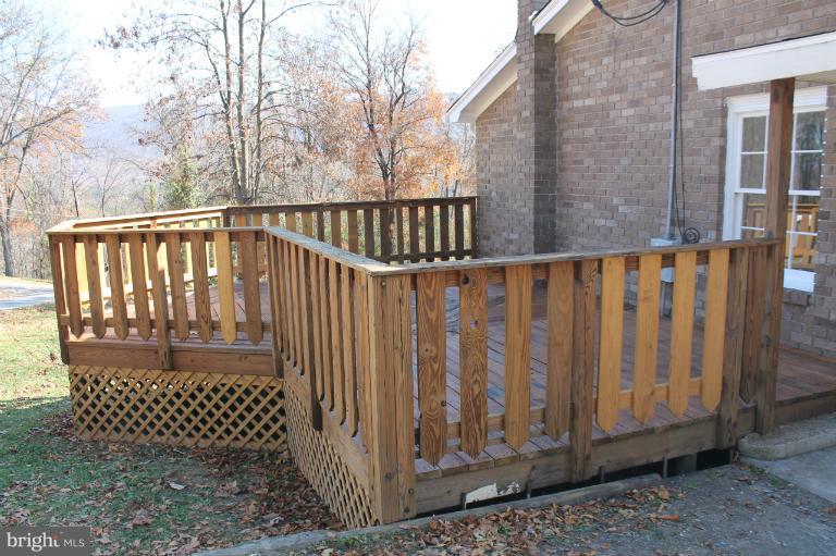 360 Mountainside Road Harpers Ferry, WV 25425 - Photo 3 of 25 Exterior (General)
