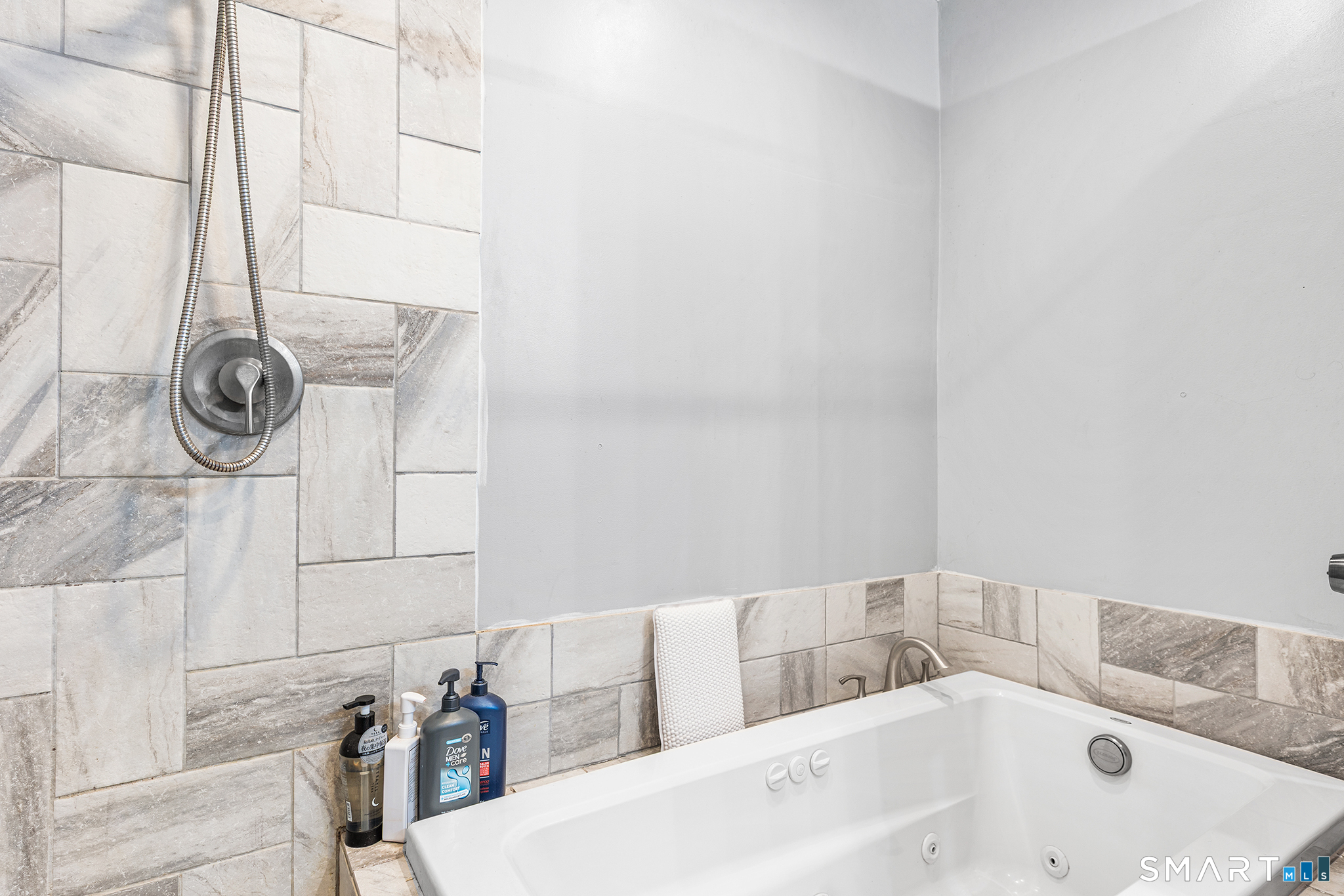 160 Antrim Road Coventry, CT 06238 - Photo 12 of 30 Gallery Image 12
