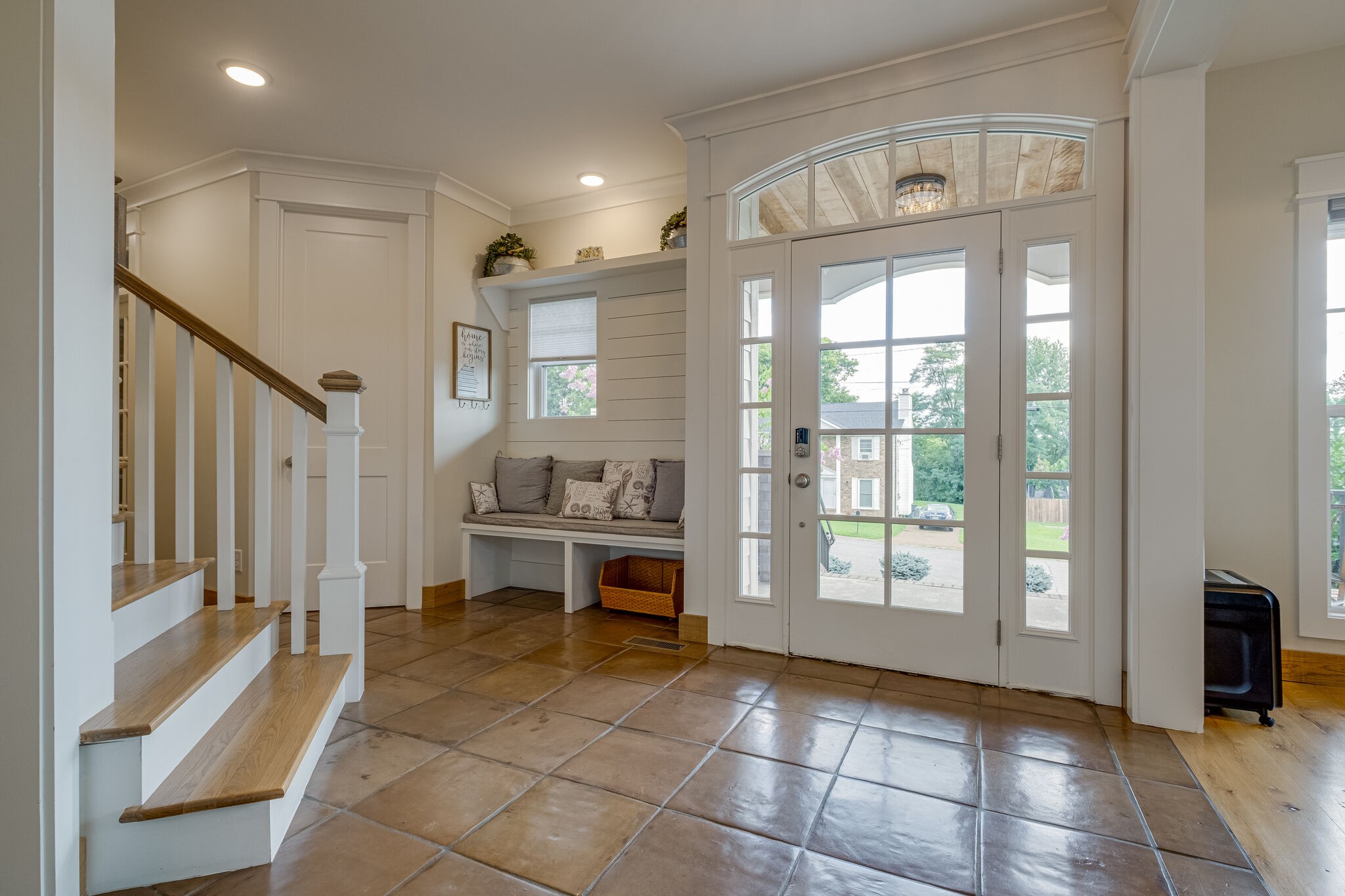 705 Ridgeview Court Antioch, TN 37013 - Photo 8 of 39 Gallery Image 8