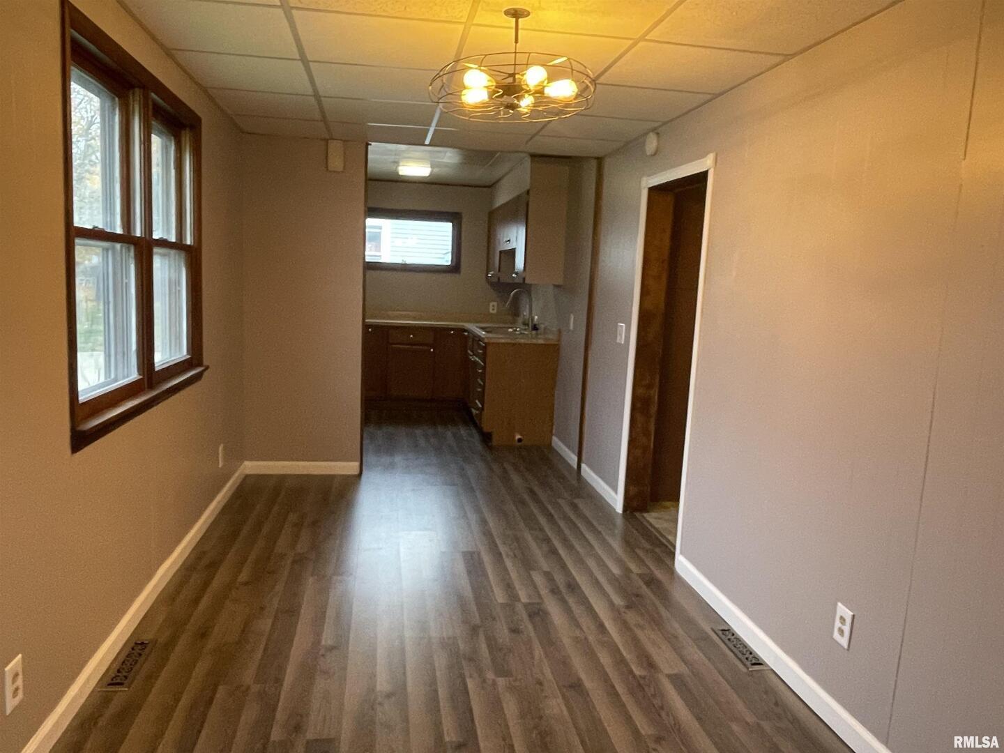 403 East Chestnut Street Geneseo, IL 61254 - Photo 12 of 25