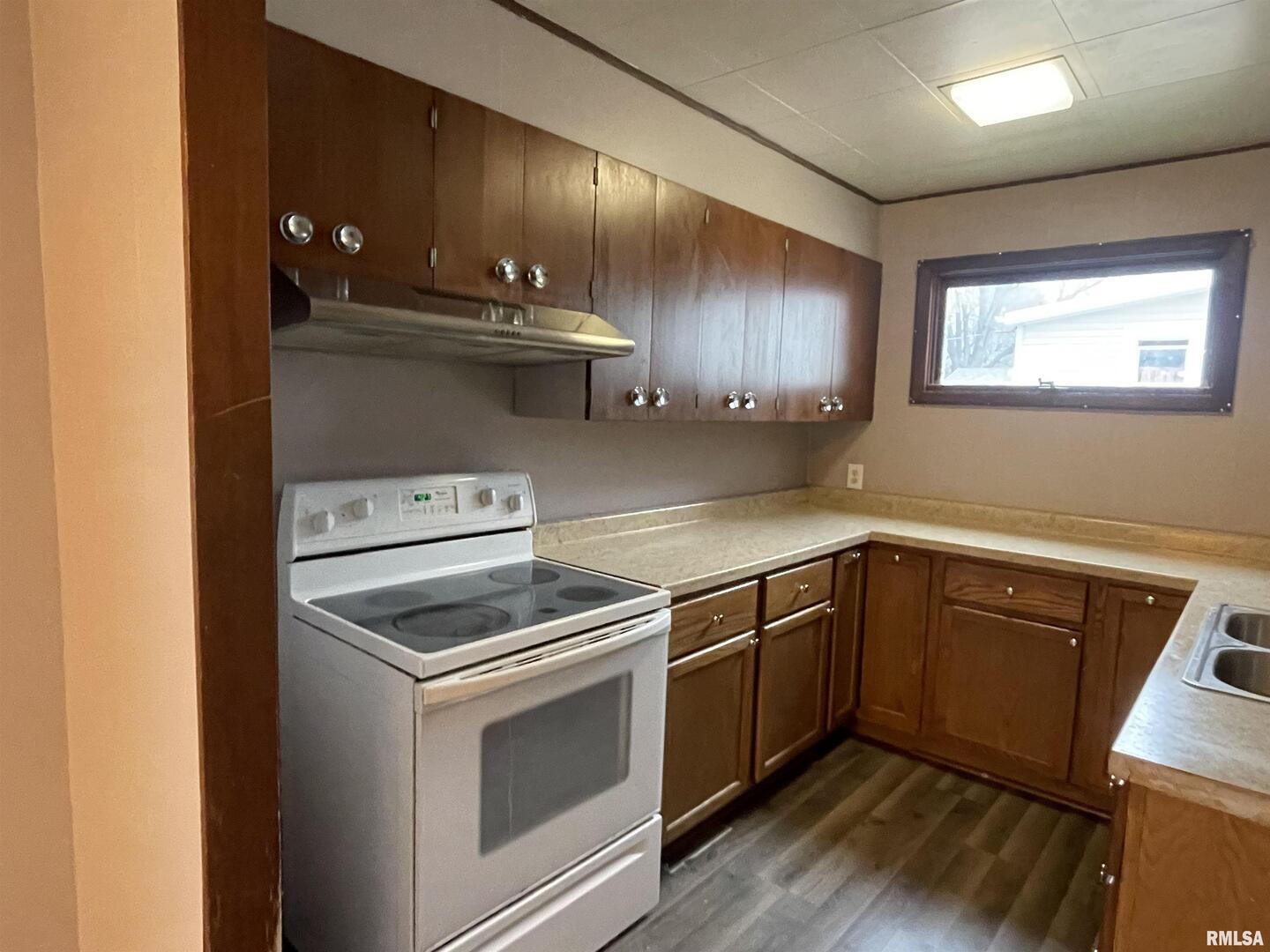 403 East Chestnut Street Geneseo, IL 61254 - Photo 14 of 25