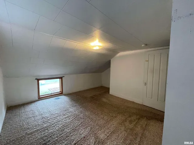 $110,000 | 403 East Chestnut Street, Geneseo, IL 61254