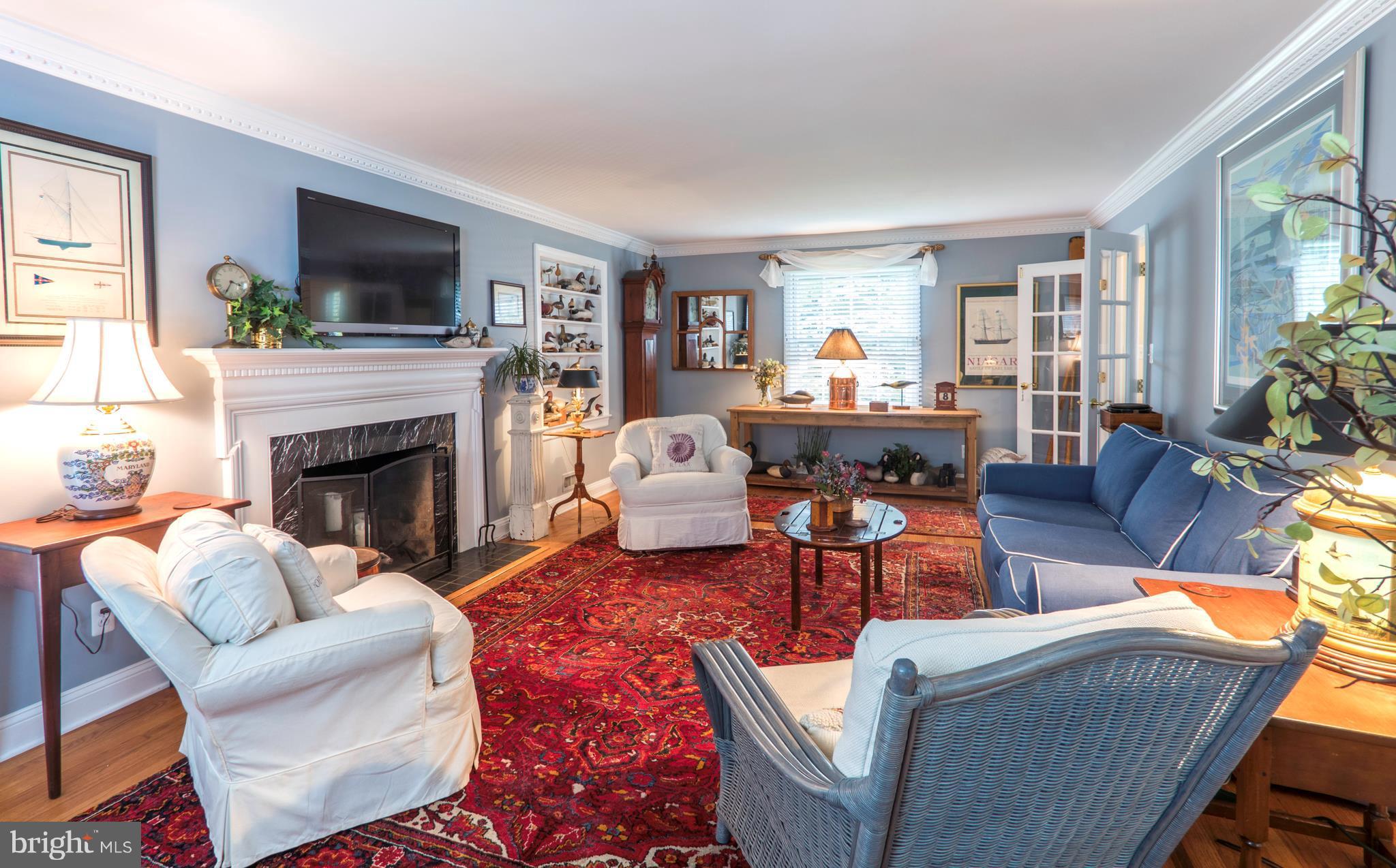 1917 Carrollton Road Annapolis, MD 21409 - Photo 5 of 30 Living Room