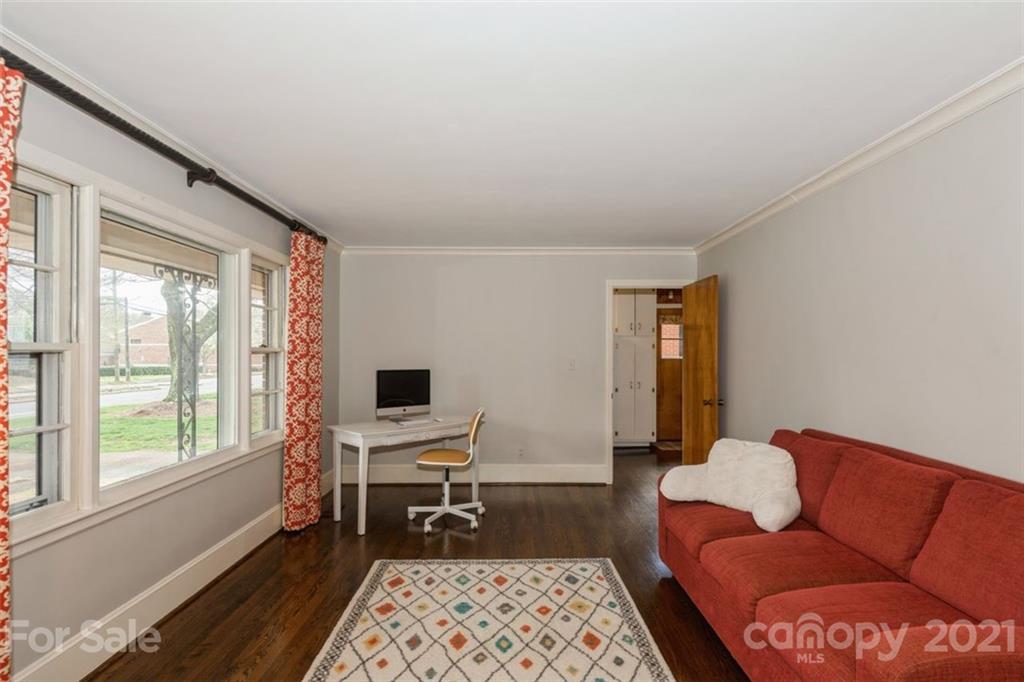 632 Scaleybark Road Charlotte, NC 28209 - Photo 13 of 36 a workspace with furniture and a window