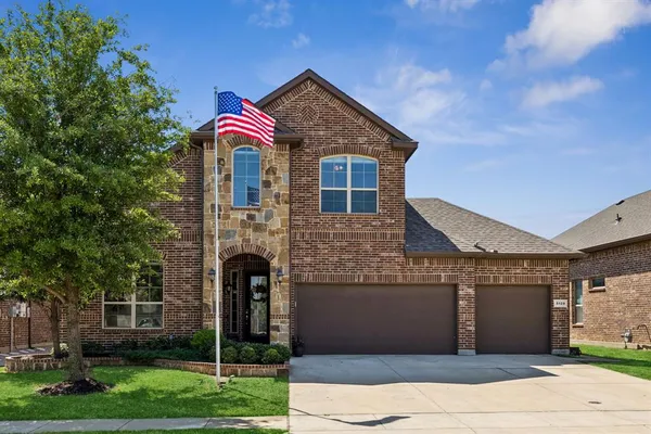 $539,900 | 5128 Dominica Lane, Fort Worth, TX 76244