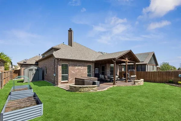 $539,900 | 5128 Dominica Lane, Fort Worth, TX 76244
