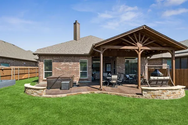 $539,900 | 5128 Dominica Lane, Fort Worth, TX 76244