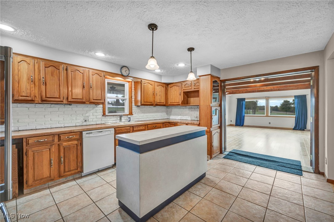 10294 Manor Road Northeast Minerva, OH 44657 - Photo 9 of 34 Gallery Image 9