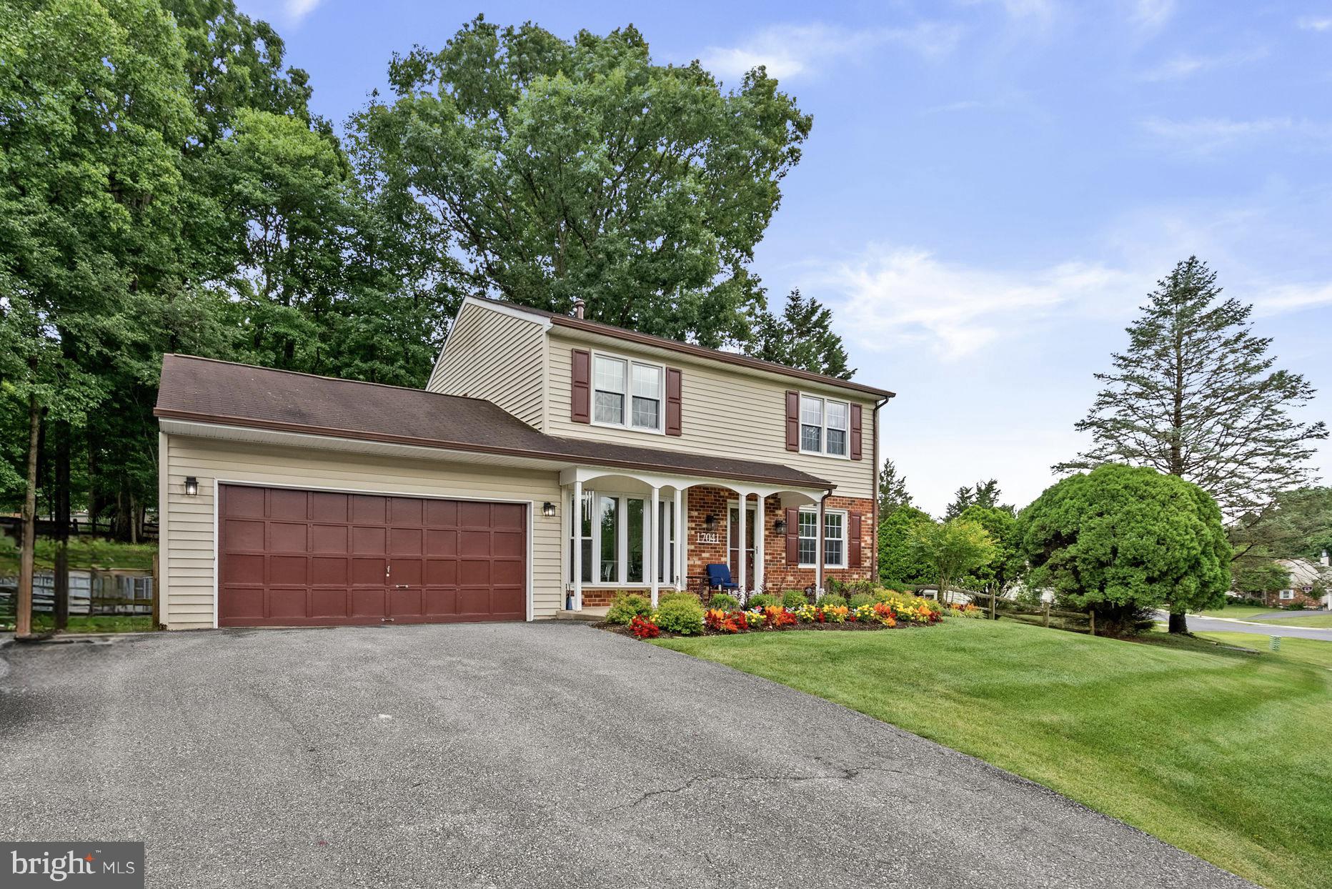 17041 Old Baltimore Road Olney, MD 20832 - Photo 3 of 41