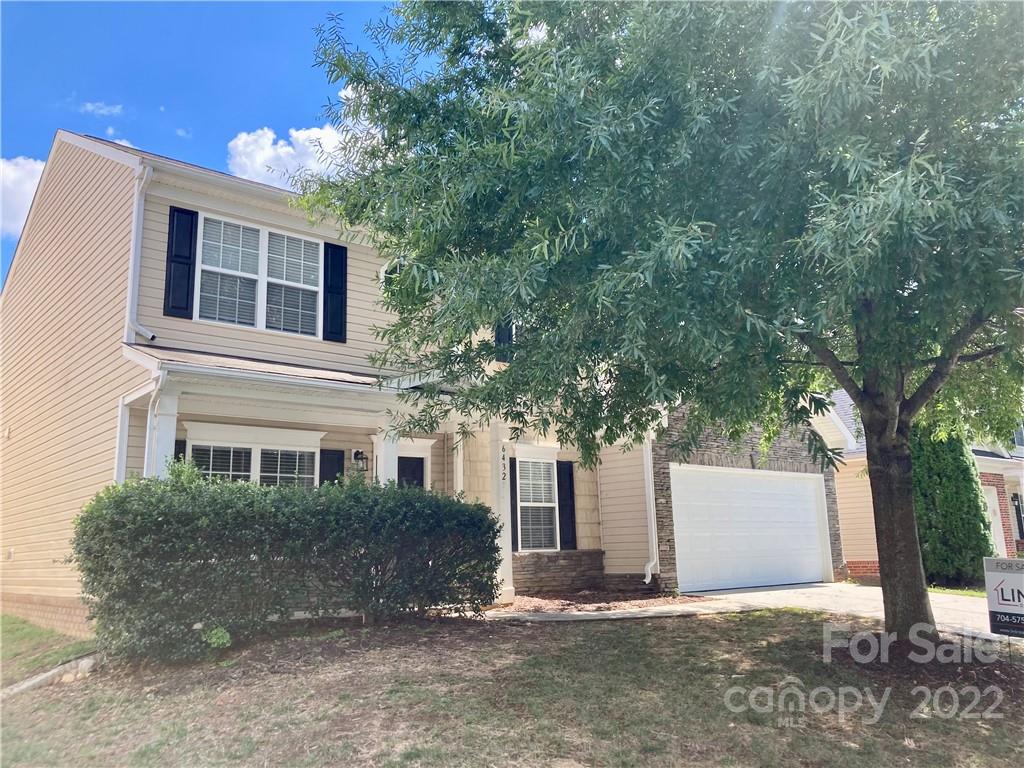 6432 Hermsley Road Charlotte, NC 28278 - Photo 2 of 32 a front view of a house with a yard
